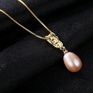 Gorgeous Natural Pearl Drop Necklace